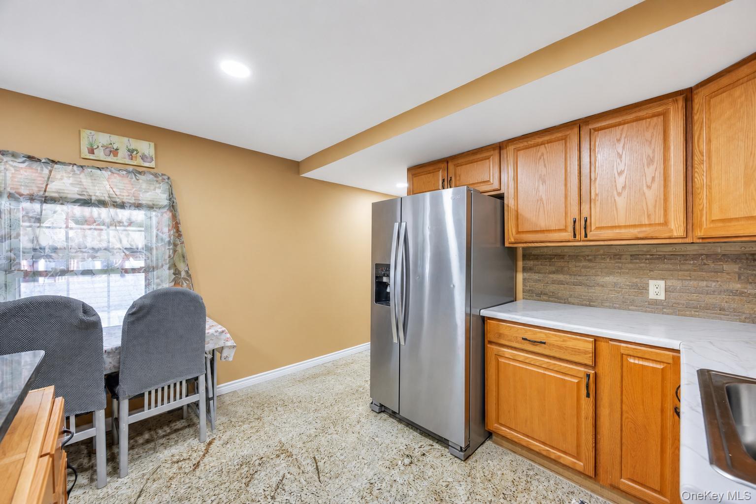 Single Family Broadway Suffolk County, NY 11701, MLS-1014957-11