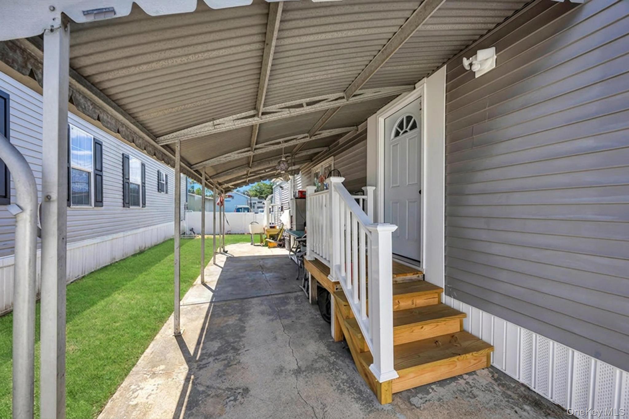 Single Family Broadway Suffolk County, NY 11701, MLS-1014957-5