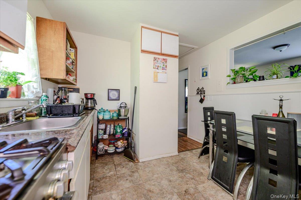 Single Family Brooklyn Boulevard Suffolk County, NY 11706, MLS-1014961-5