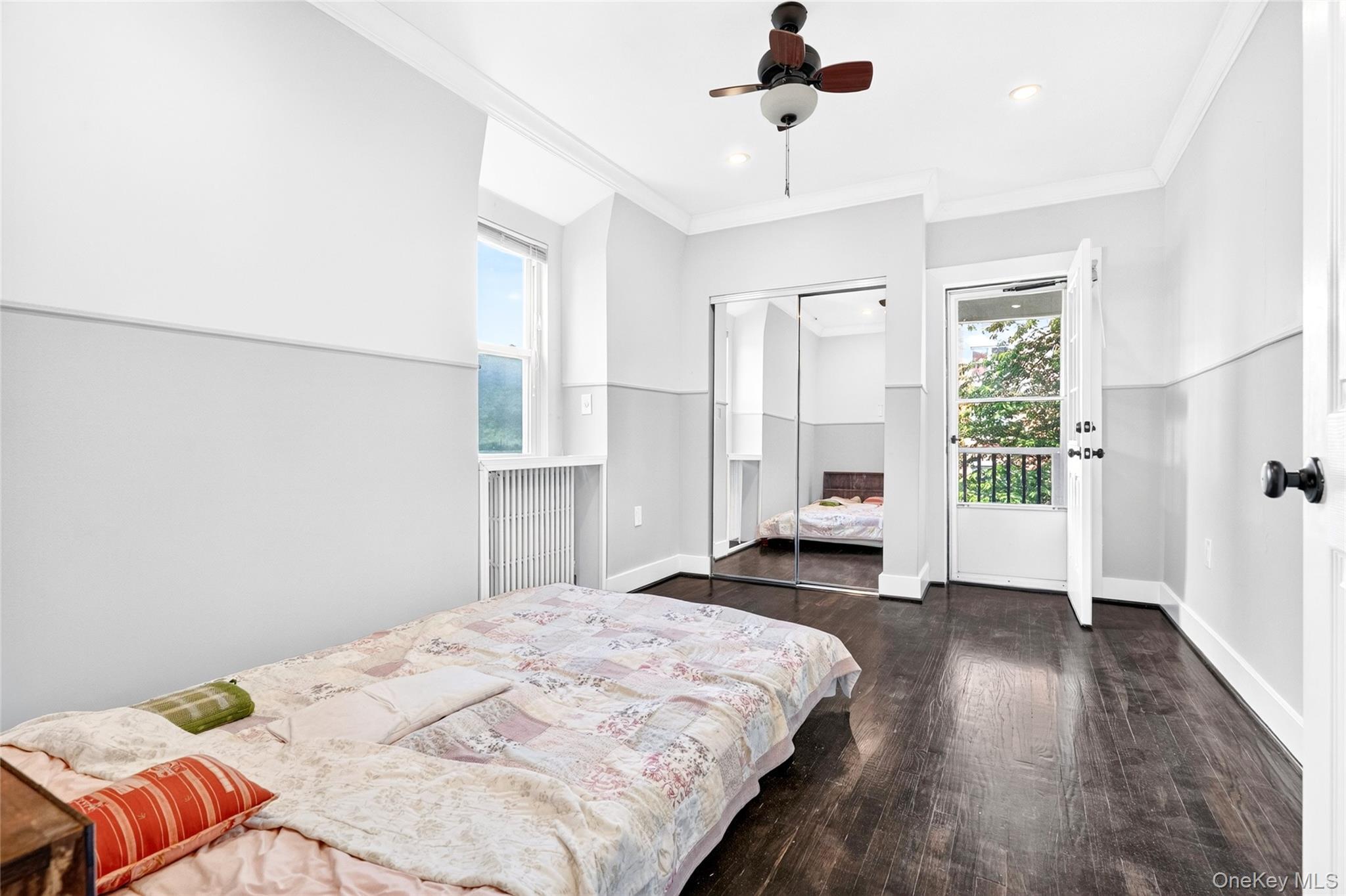 Single Family Post Road Bronx, NY 10471, MLS-1014975-22
