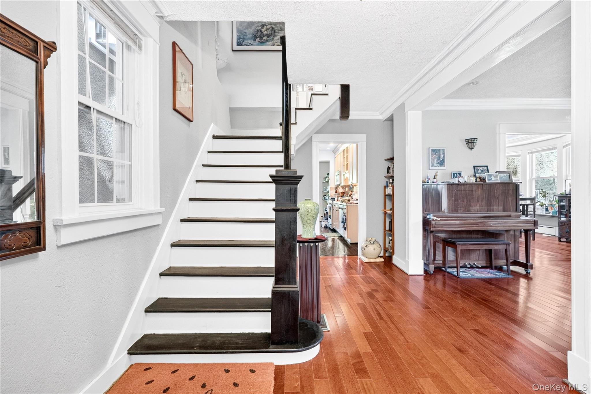 Single Family Post Road Bronx, NY 10471, MLS-1014975-3