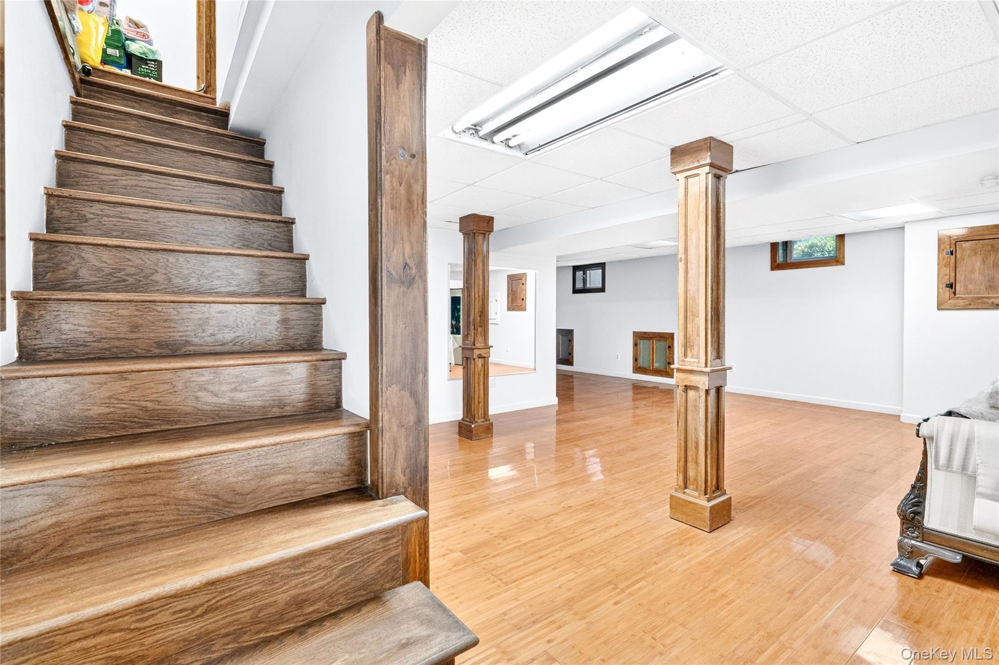 Single Family Post Road Bronx, NY 10471, MLS-1014975-37