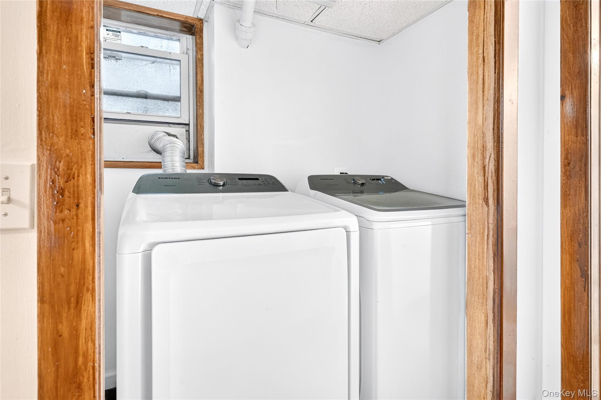 Single Family Post Road Bronx, NY 10471, MLS-1014975-45