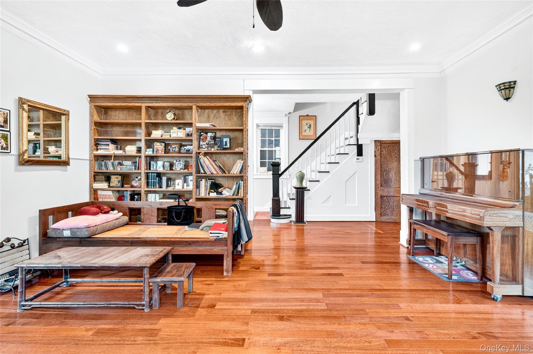 Single Family Post Road Bronx, NY 10471, MLS-1014975-7