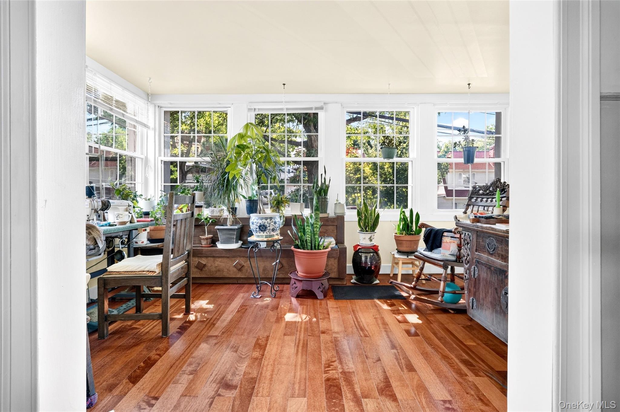 Single Family Post Road Bronx, NY 10471, MLS-1014975-9
