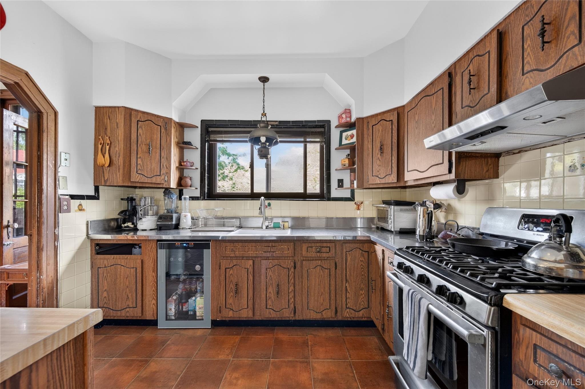 Single Family 188th  Queens, NY 11358, MLS-1014984-13