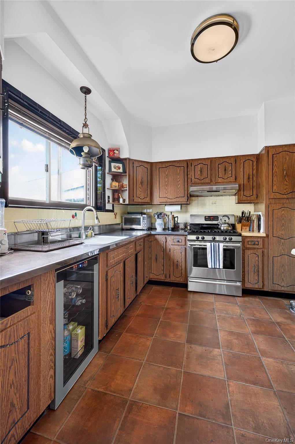 Single Family 188th  Queens, NY 11358, MLS-1014984-16