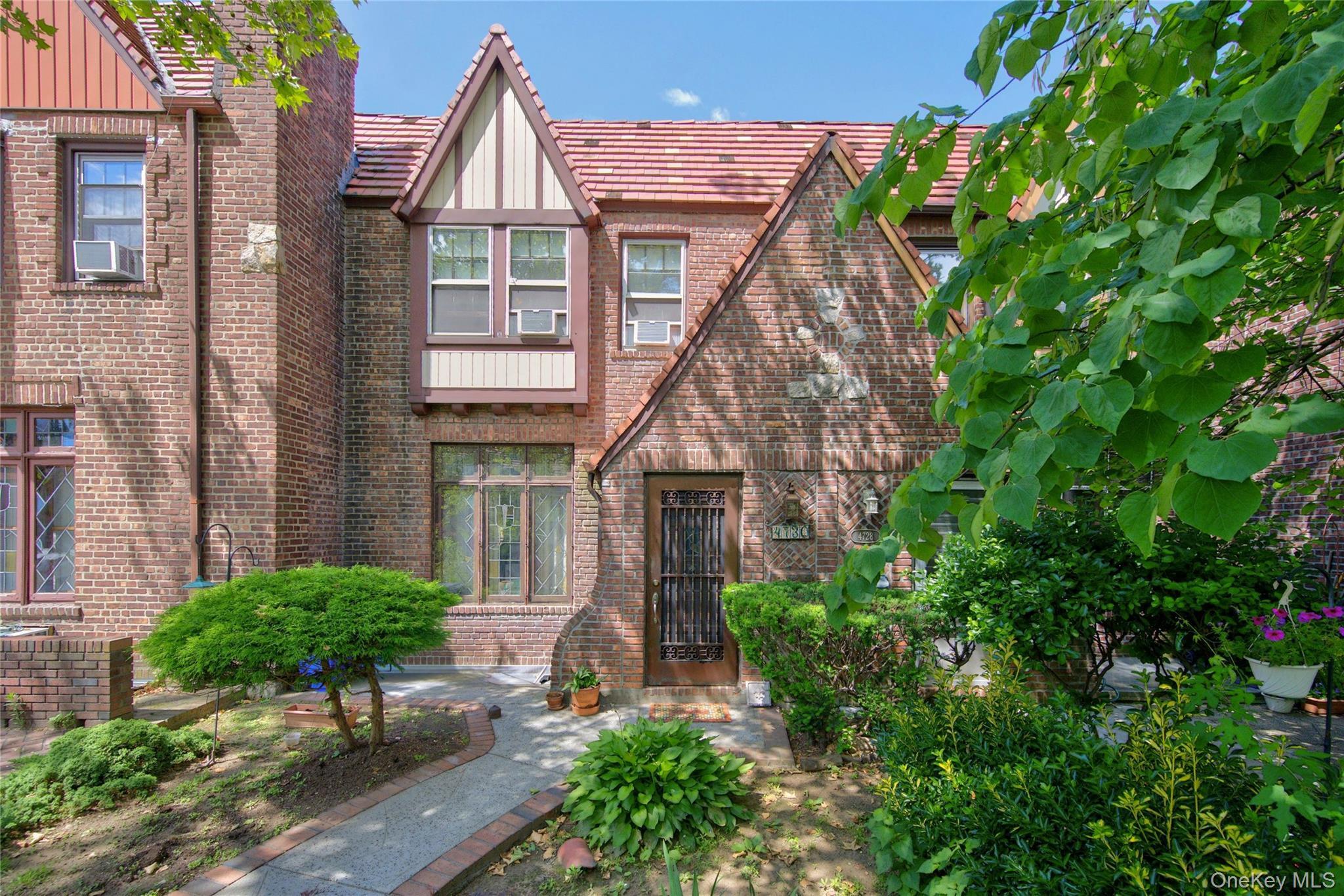 Single Family 188th  Queens, NY 11358, MLS-1014984-2