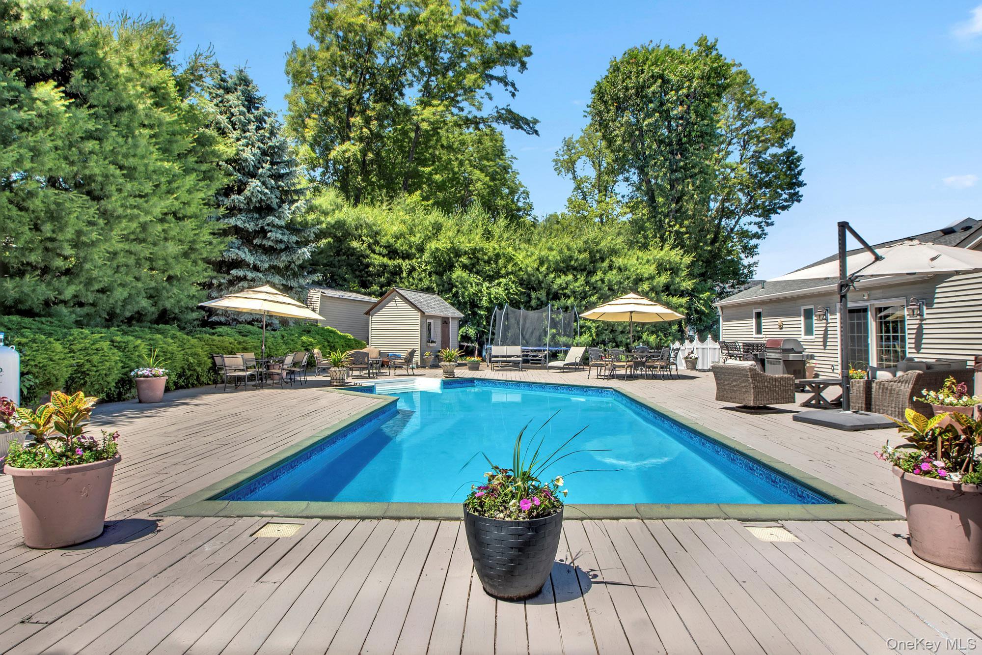 Single Family View Road Suffolk County, NY 11733, MLS-1015007-22