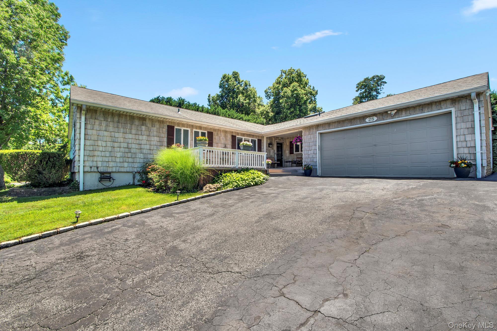 Single Family View Road Suffolk County, NY 11733, MLS-1015007-3
