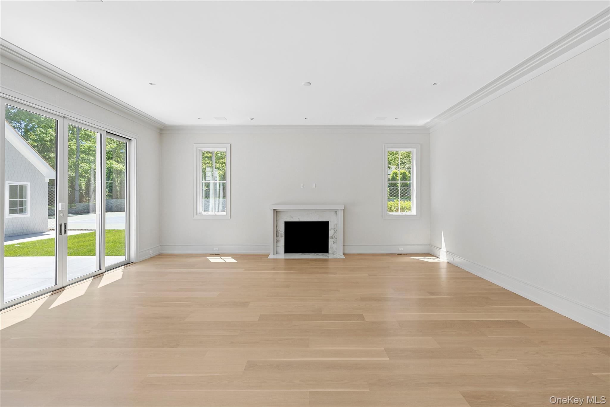 Single Family Norris Lane Suffolk County, NY 11932, MLS-1015009-13