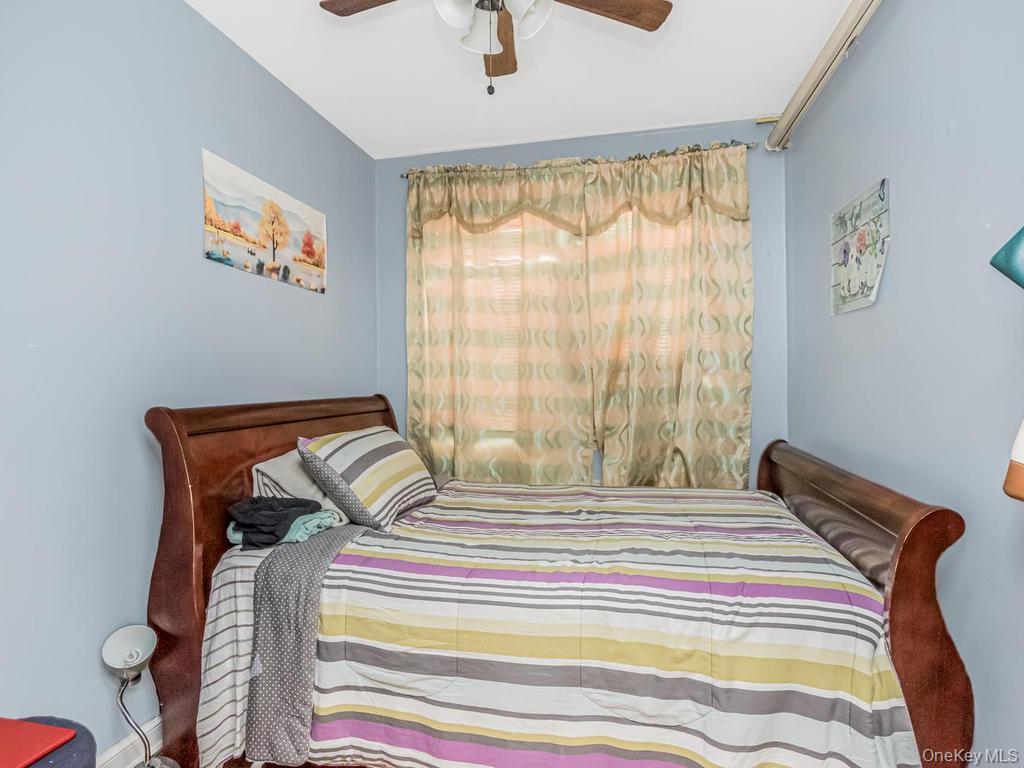 Single Family Grace Avenue Bronx, NY 10466, MLS-1015049-11