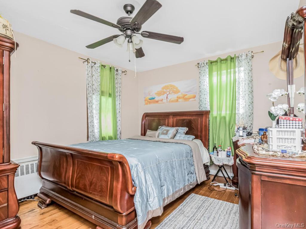 Single Family Grace Avenue Bronx, NY 10466, MLS-1015049-12