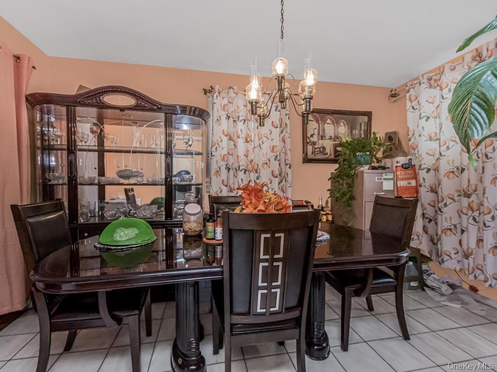 Single Family Grace Avenue Bronx, NY 10466, MLS-1015049-4