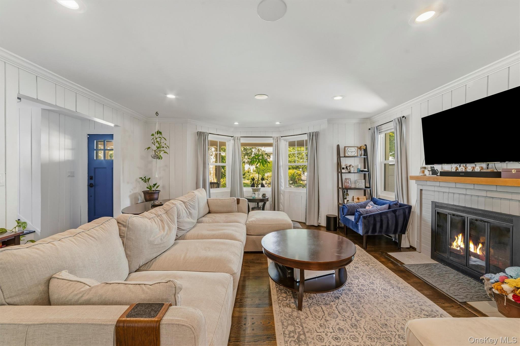 Single Family Brook Place Westchester County, NY 10562, MLS-1015069-15