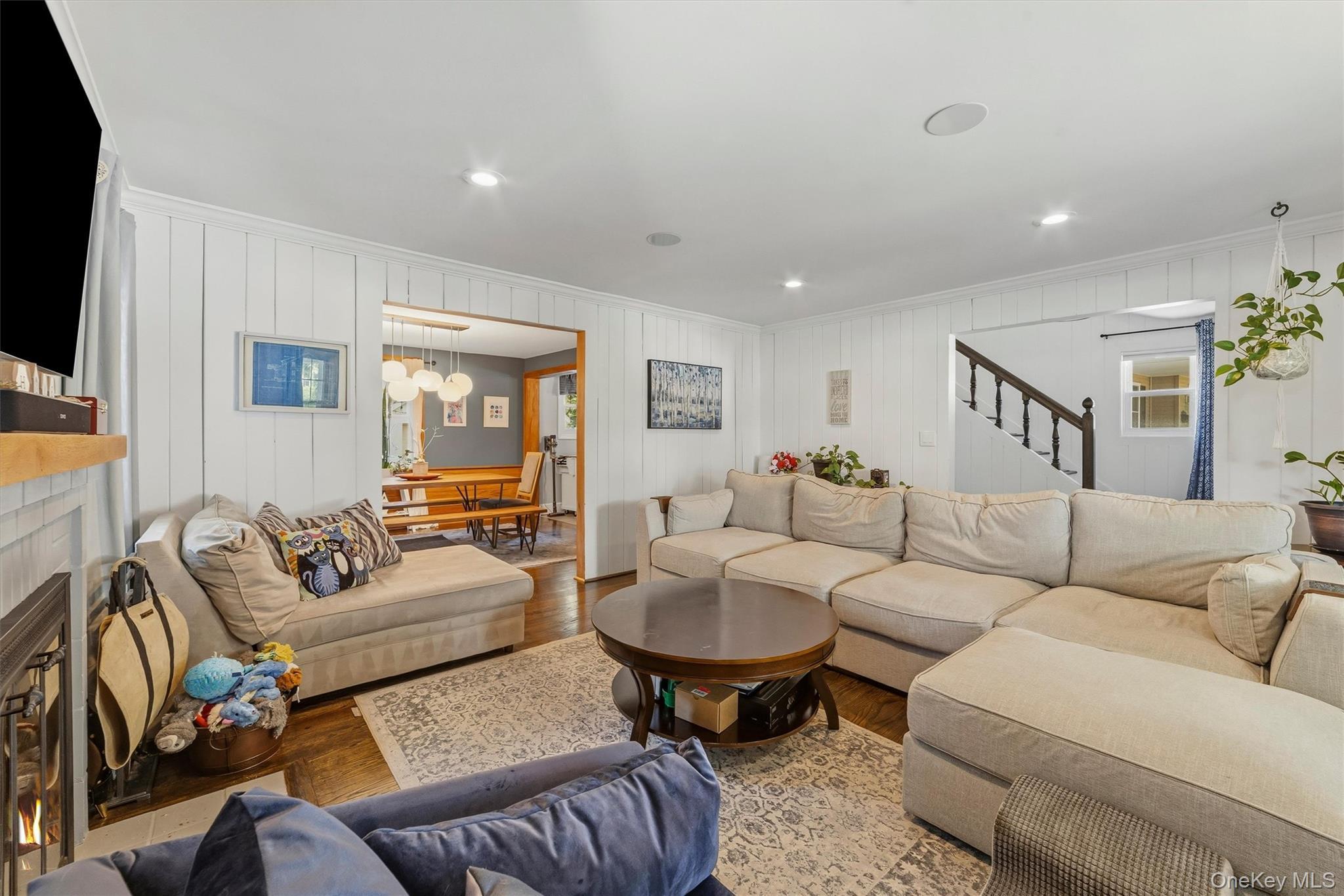 Single Family Brook Place Westchester County, NY 10562, MLS-1015069-17