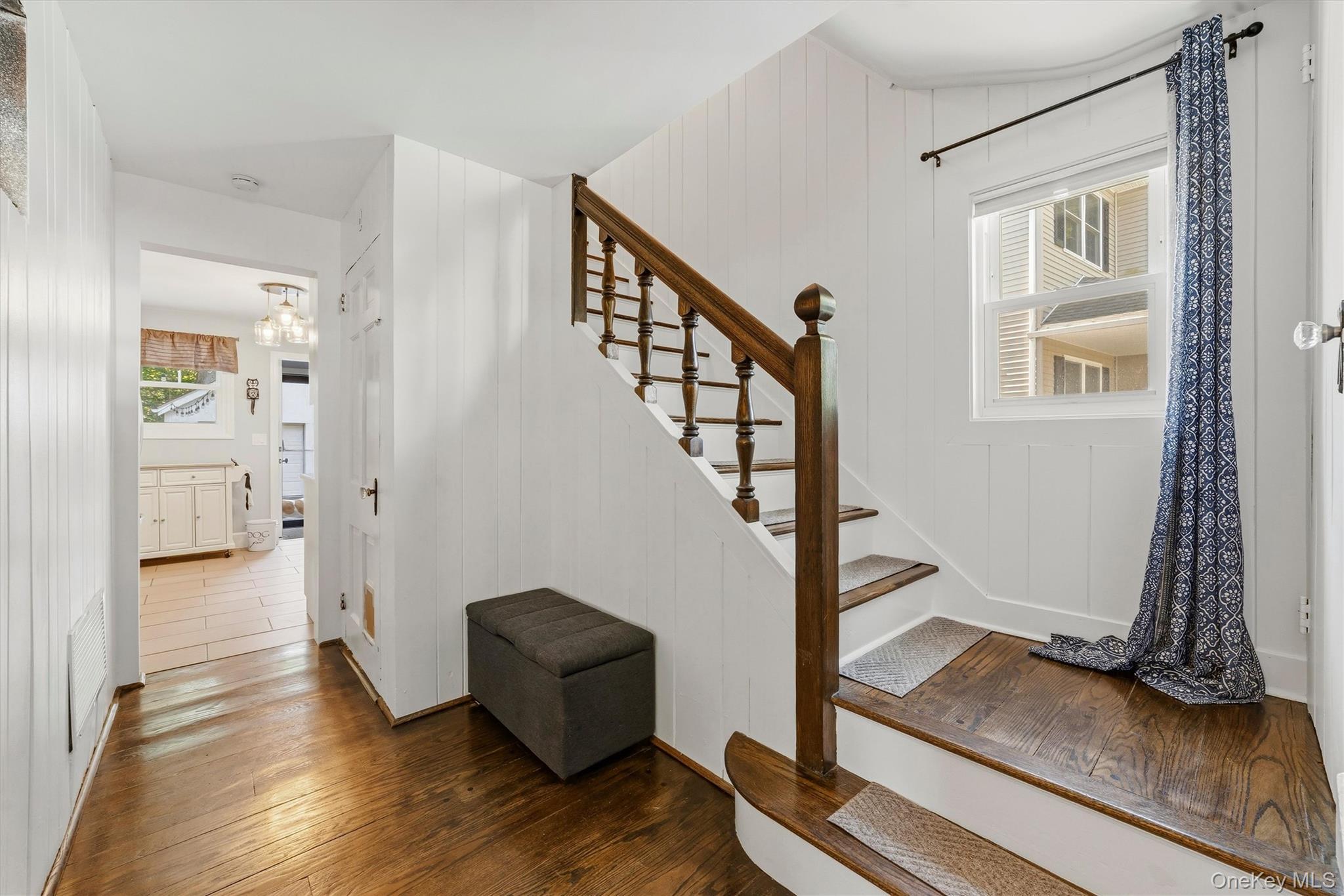 Single Family Brook Place Westchester County, NY 10562, MLS-1015069-6