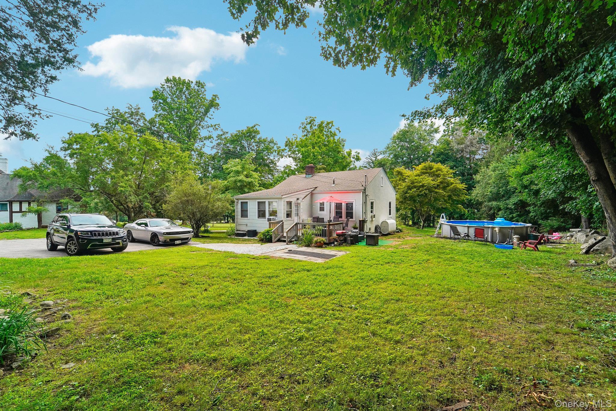 Single Family Baron De Hirsch Road Westchester County, NY 10517, MLS-1015097-17