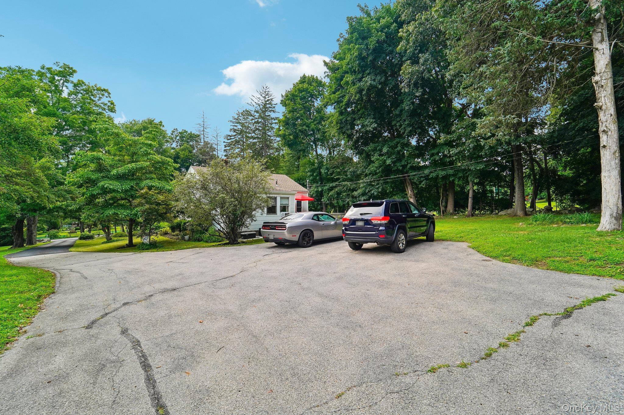 Single Family Baron De Hirsch Road Westchester County, NY 10517, MLS-1015097-2