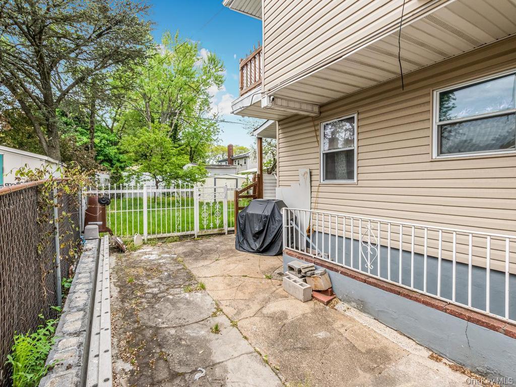 Single Family 147th  Queens, NY 11422, MLS-1015108-13