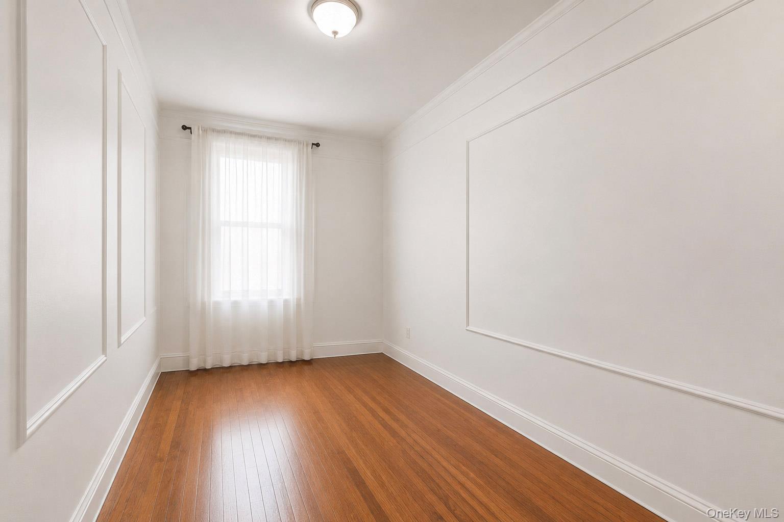 Single Family E 242nd Street Bronx, NY 10470, MLS-1015109-20