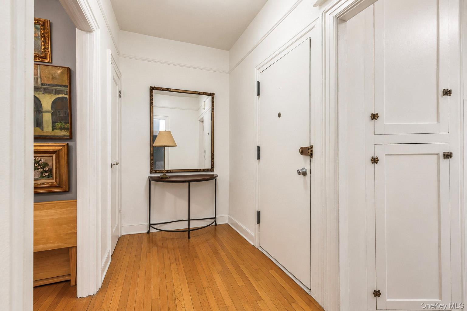 Single Family E 242nd Street Bronx, NY 10470, MLS-1015109-21