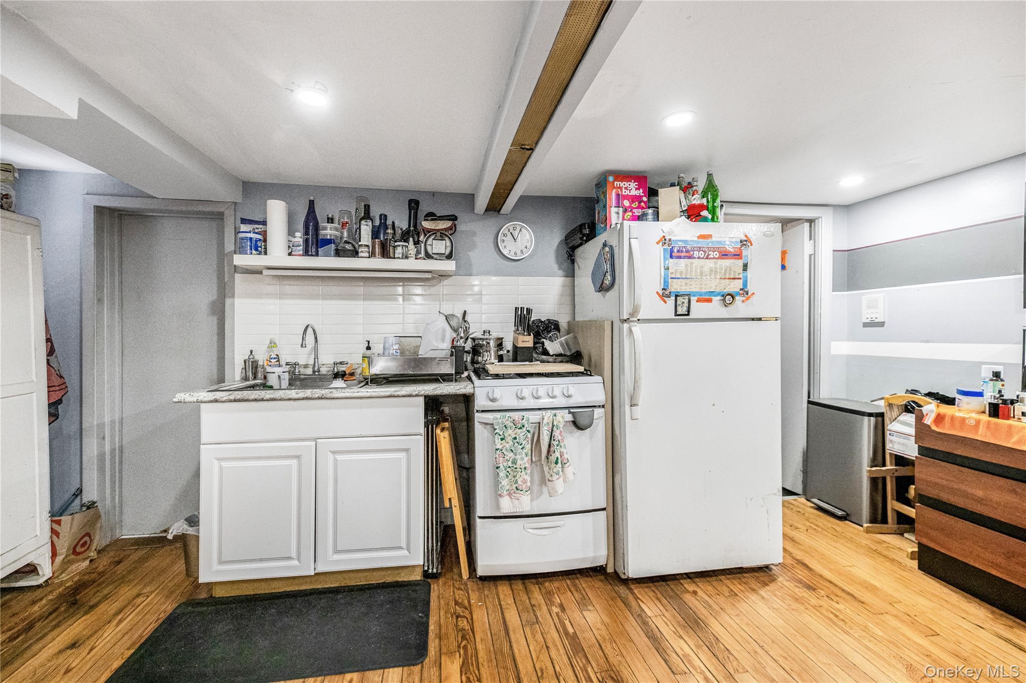 Single Family E 242nd Street Bronx, NY 10470, MLS-1015109-22