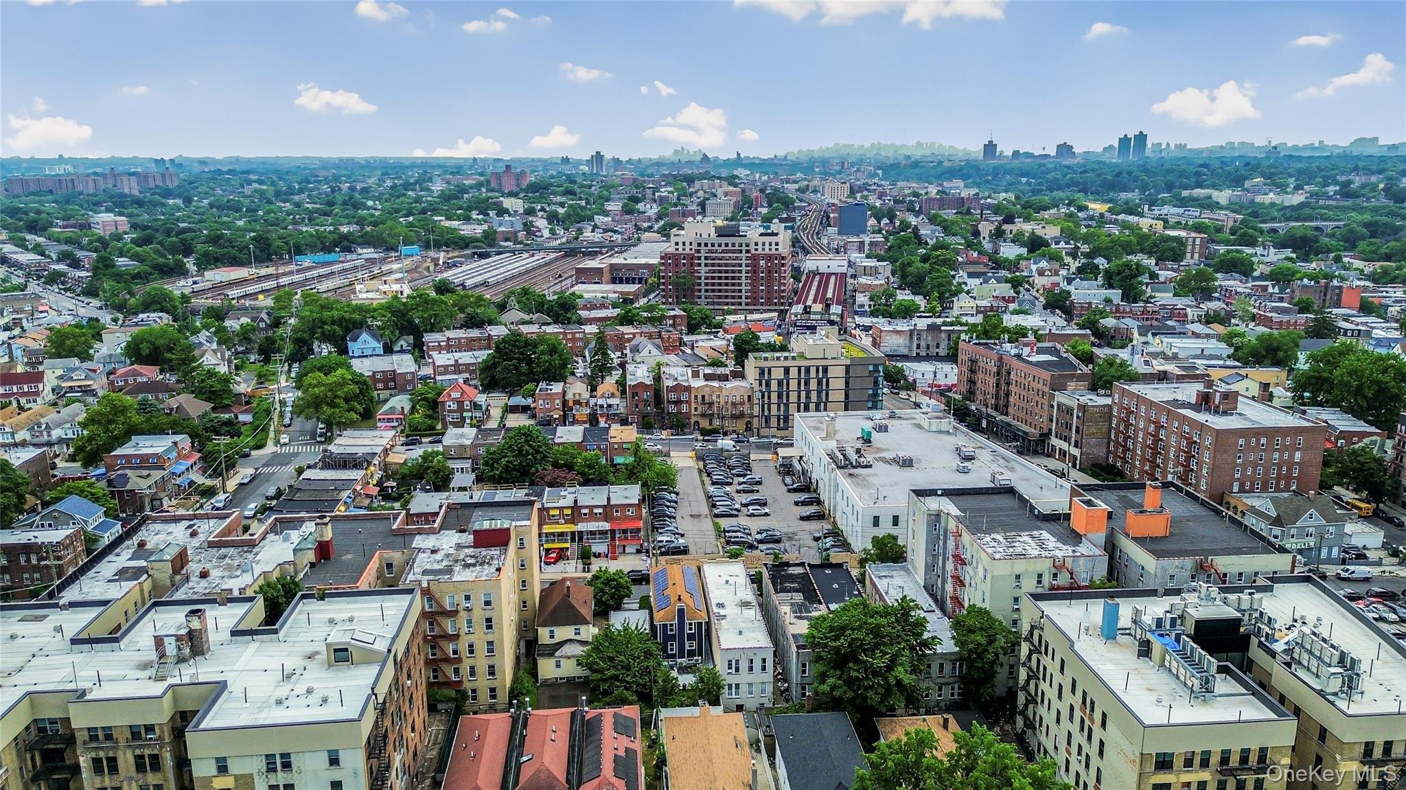 Single Family E 242nd Street Bronx, NY 10470, MLS-1015109-36