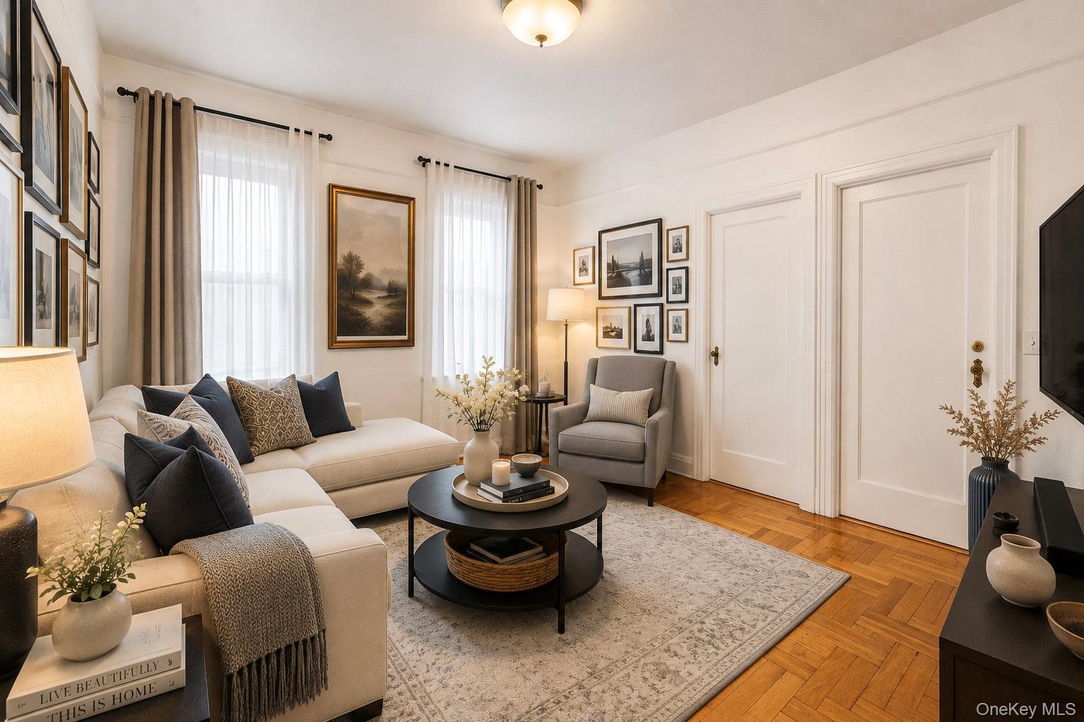 Single Family E 242nd Street Bronx, NY 10470, MLS-1015109-6
