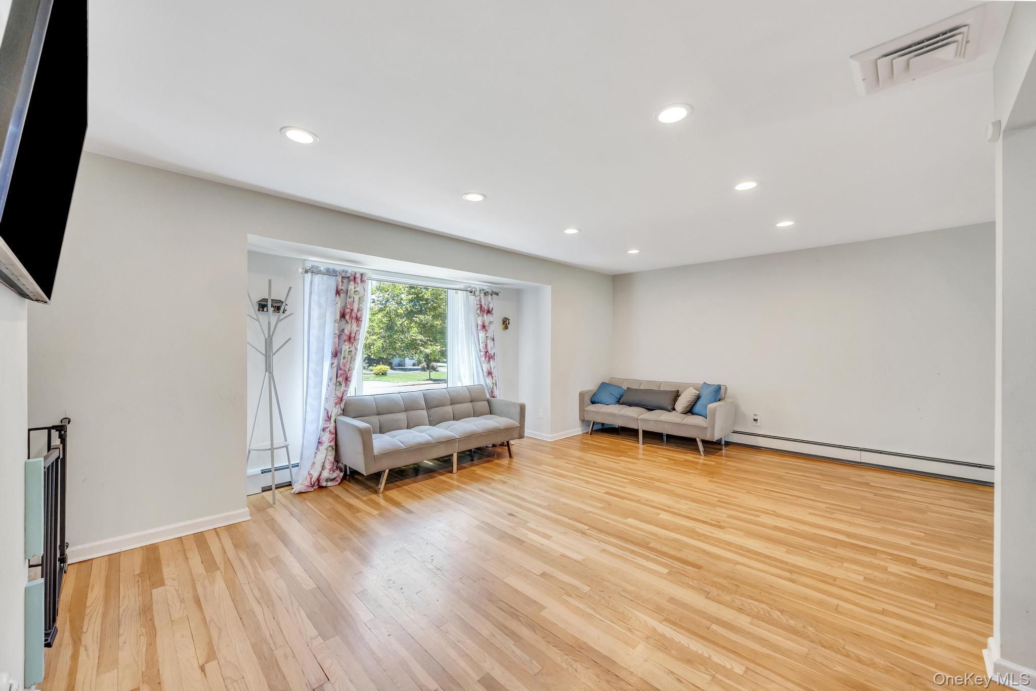 Single Family Burr Road  Suffolk County, NY 11731, MLS-1015112-13