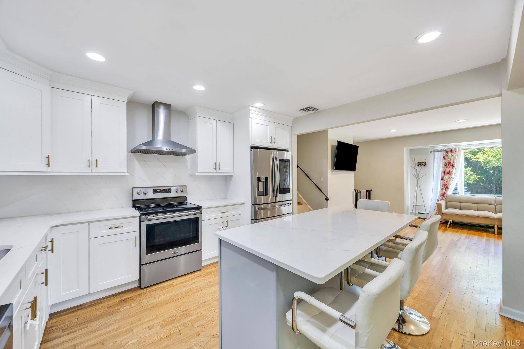 Single Family Burr Road  Suffolk County, NY 11731, MLS-1015112-20