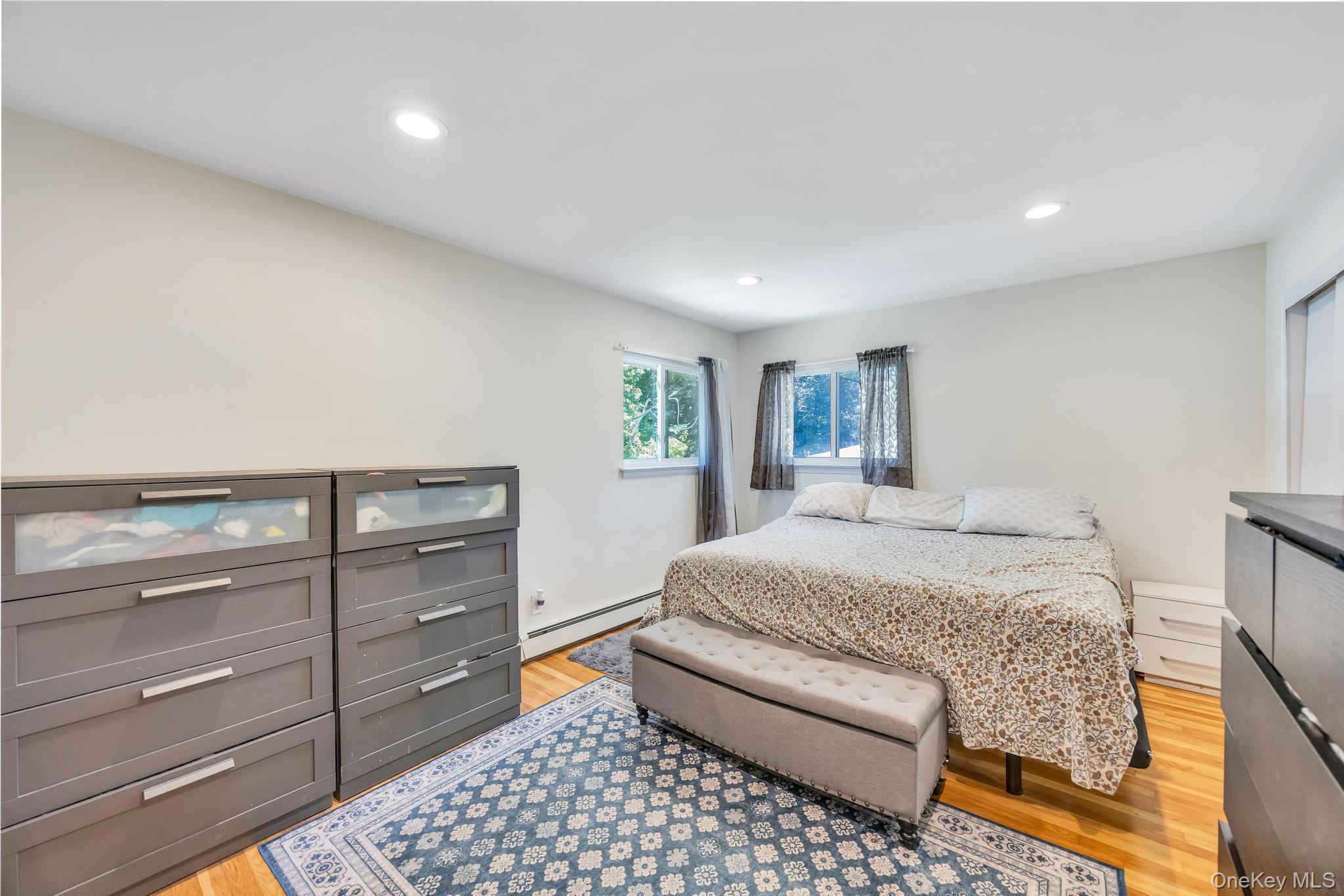 Single Family Burr Road  Suffolk County, NY 11731, MLS-1015112-26