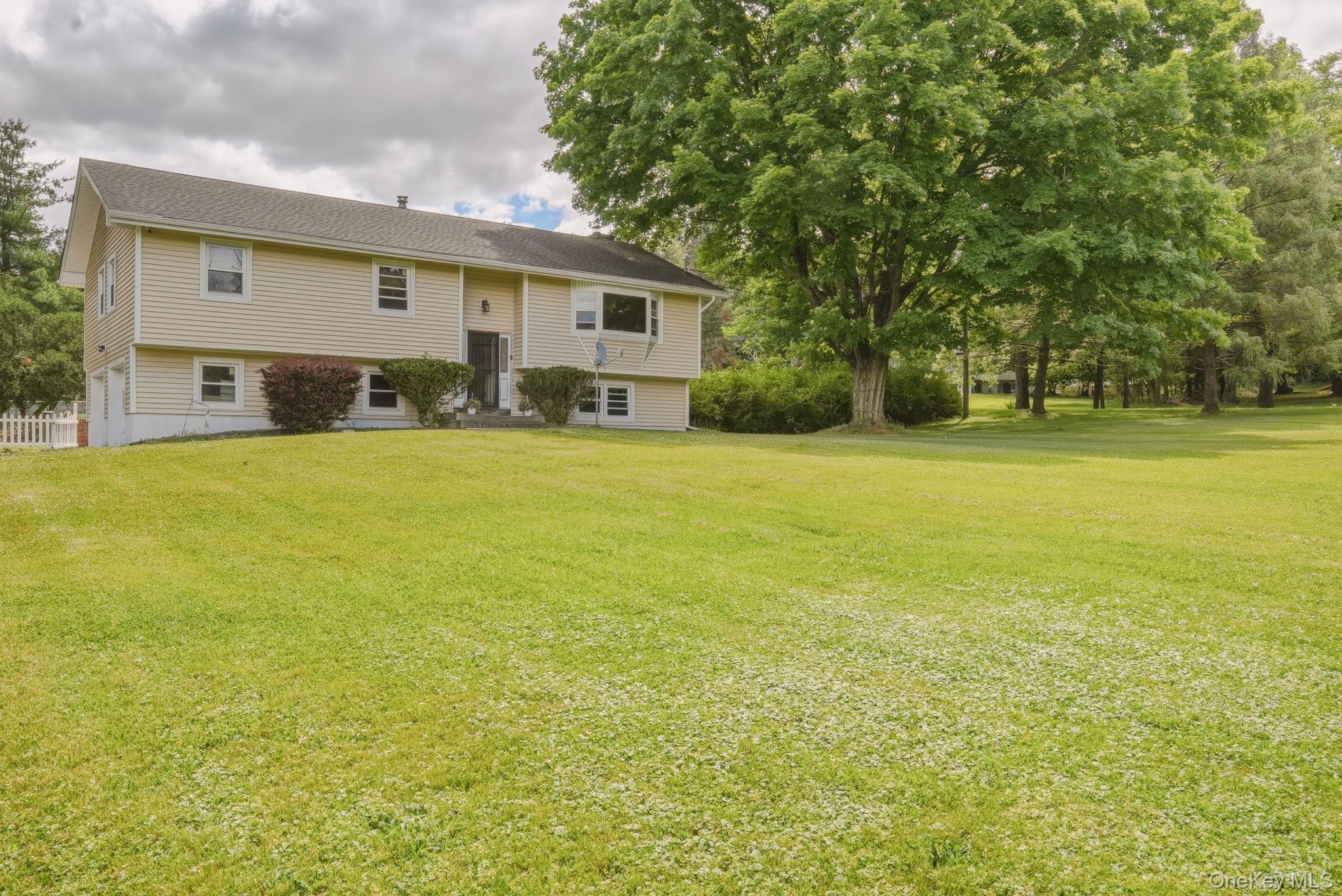 Single Family Hunt Drive Orange County, NY 10921, MLS-1015136-2