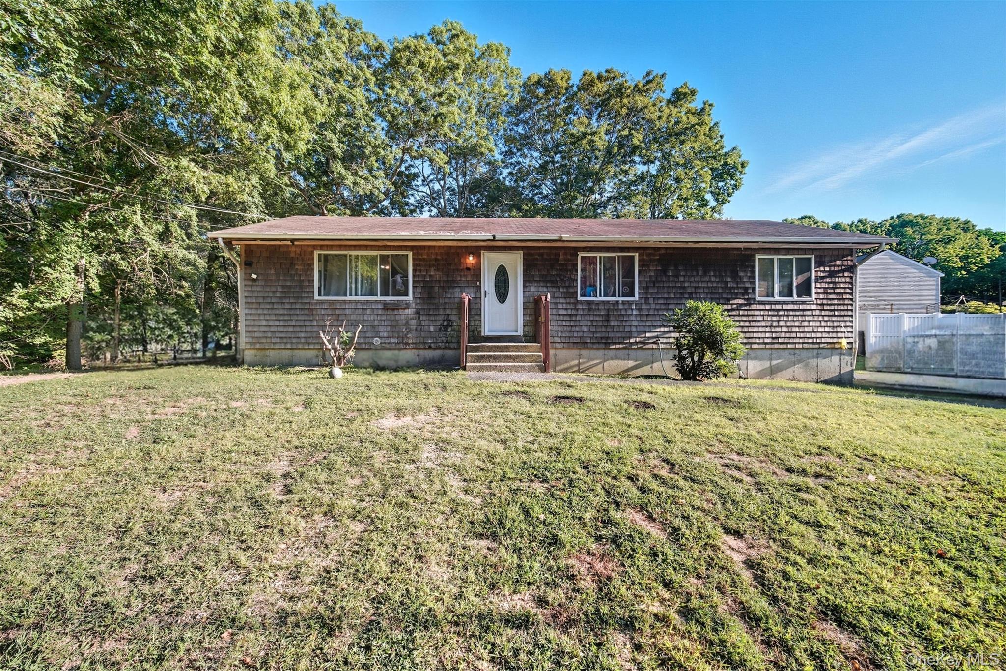 Single Family Fords Lane Suffolk County, NY 11968, MLS-1015143-13