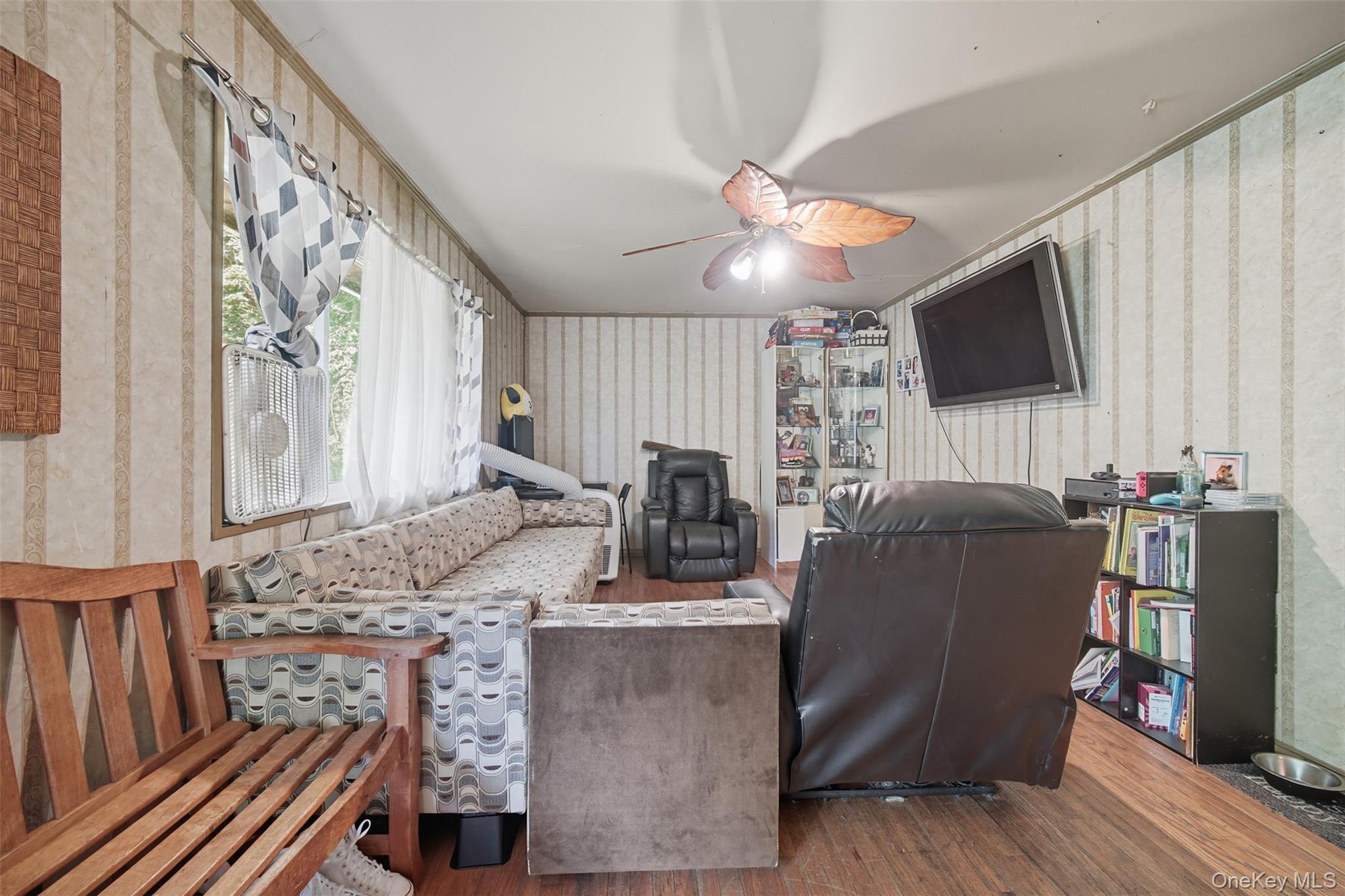 Single Family Fords Lane Suffolk County, NY 11968, MLS-1015143-2