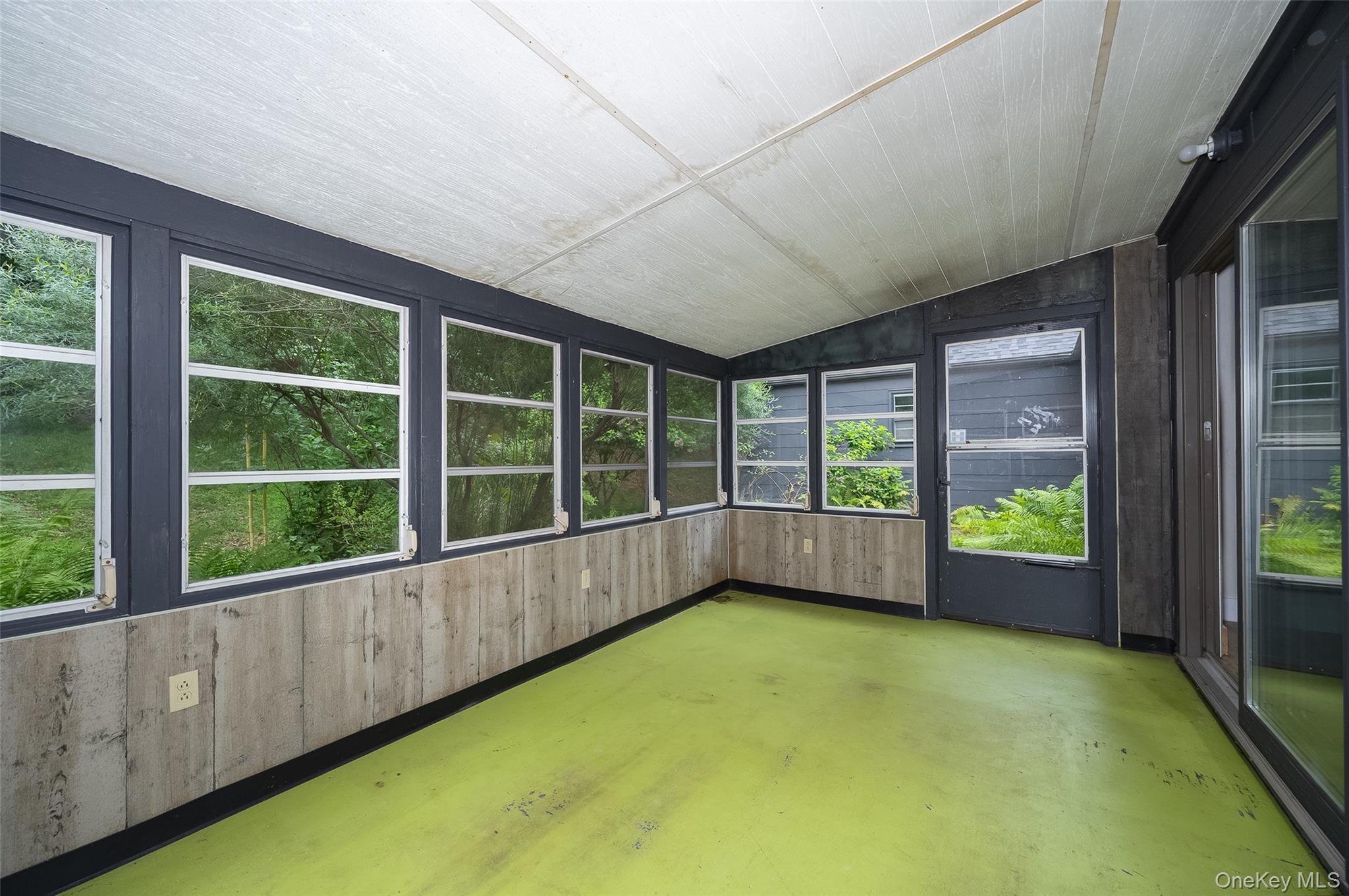 Single Family Vassar Road  Dutchess County, NY 12603, MLS-1015147-16
