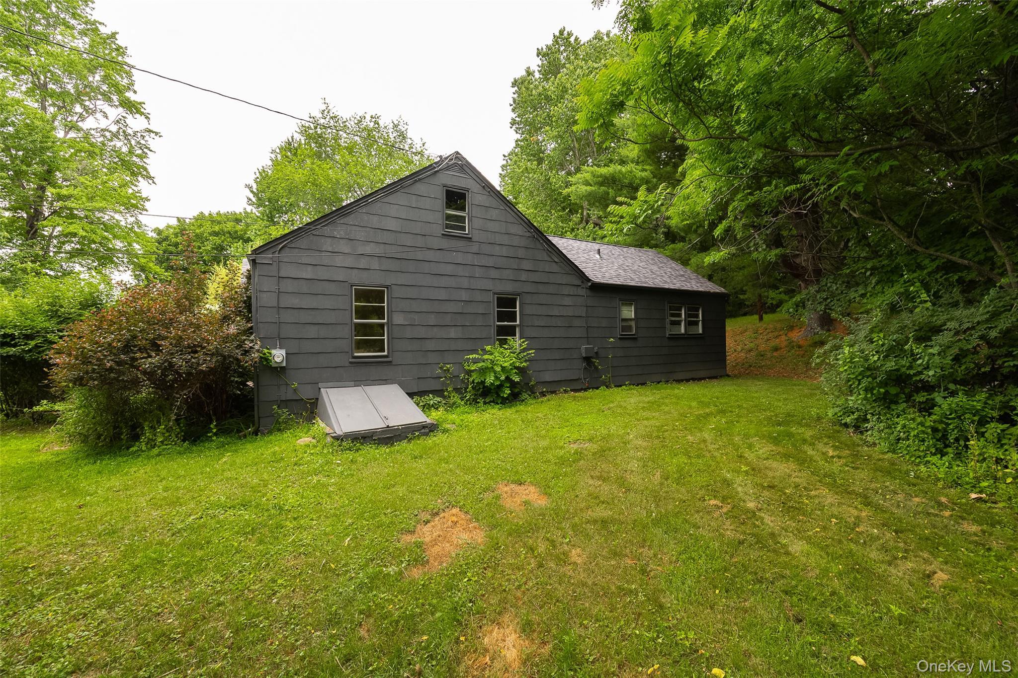 Single Family Vassar Road  Dutchess County, NY 12603, MLS-1015147-23