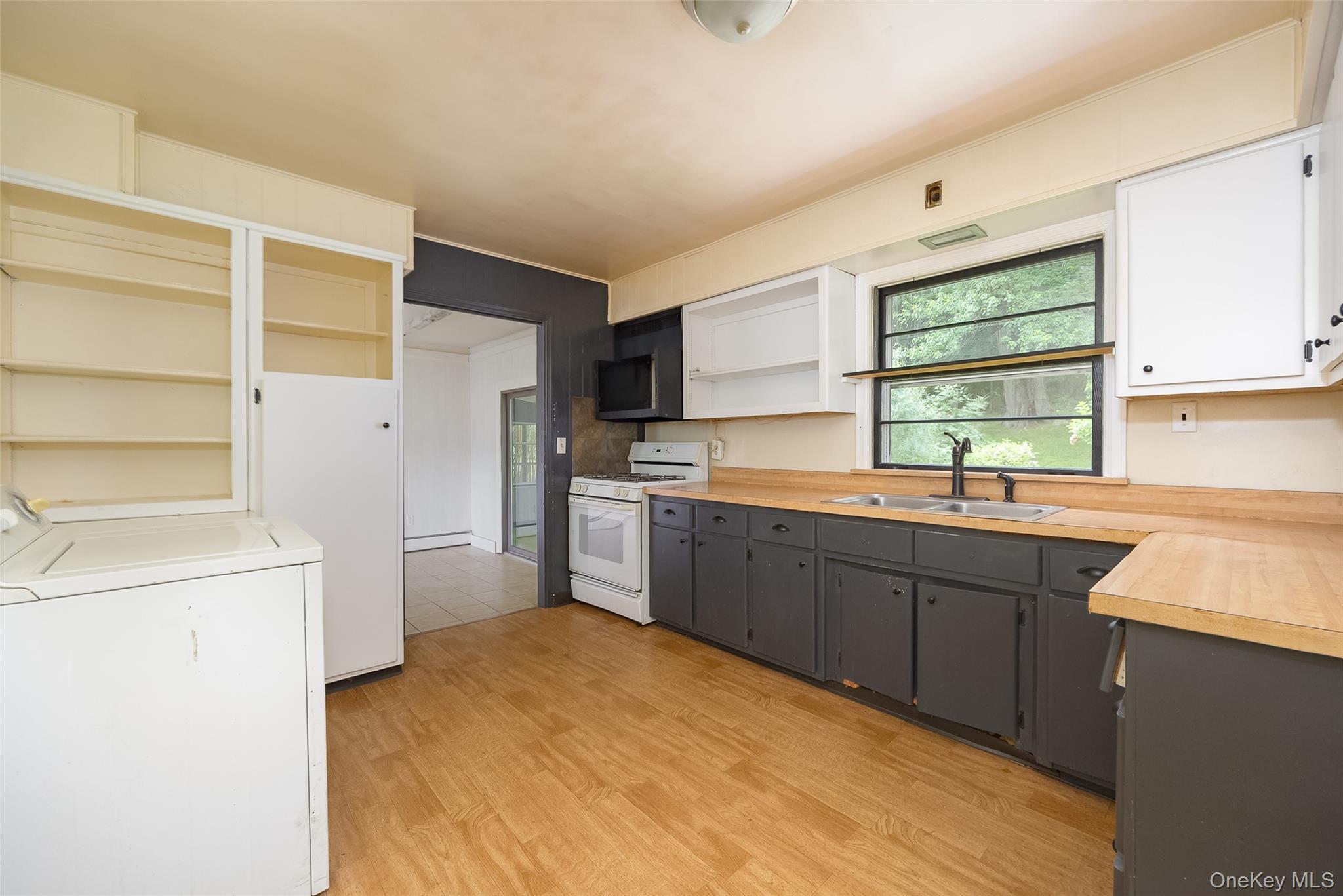 Single Family Vassar Road  Dutchess County, NY 12603, MLS-1015147-7