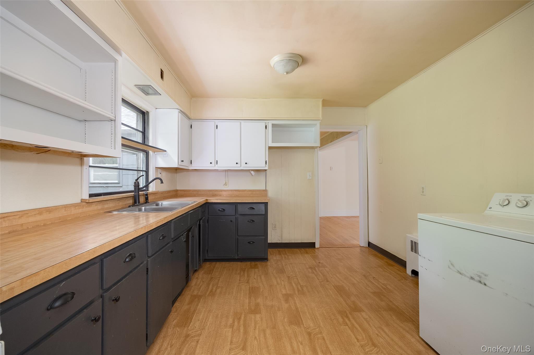 Single Family Vassar Road  Dutchess County, NY 12603, MLS-1015147-8