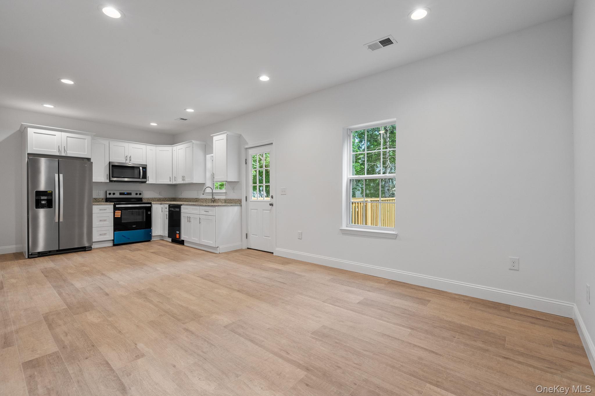 Single Family Lafayette Street Orange County, NY 12586, MLS-1015152-6