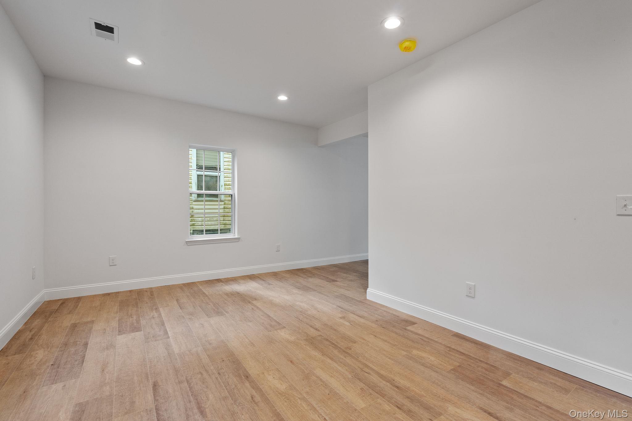 Single Family Lafayette Street Orange County, NY 12586, MLS-1015152-9