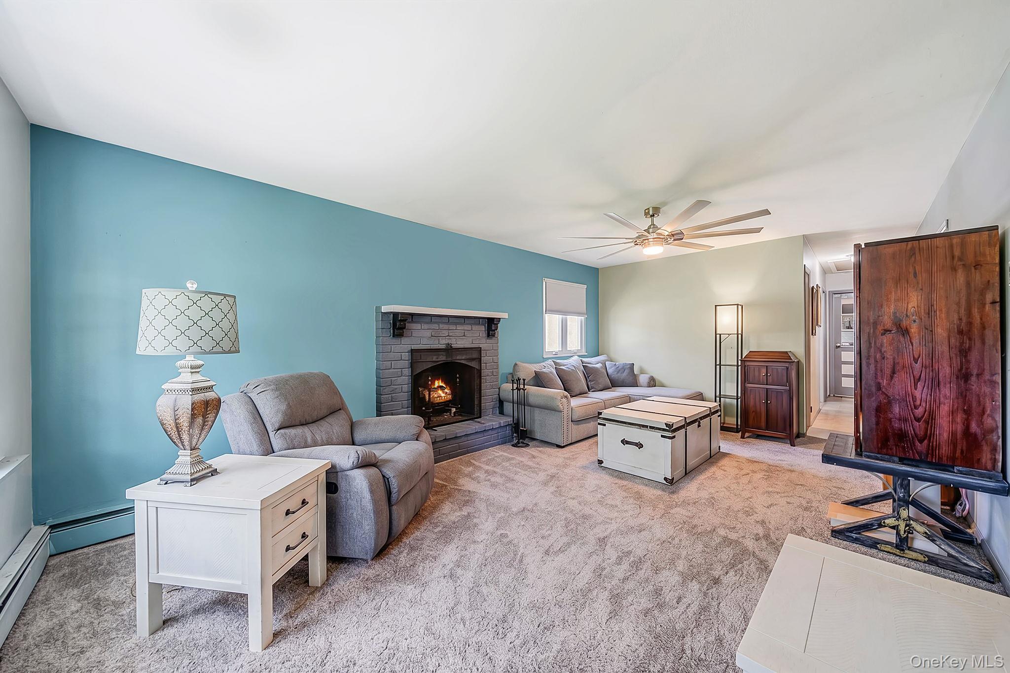 Single Family Pennwood Drive Suffolk County, NY 11951, MLS-1015158-5