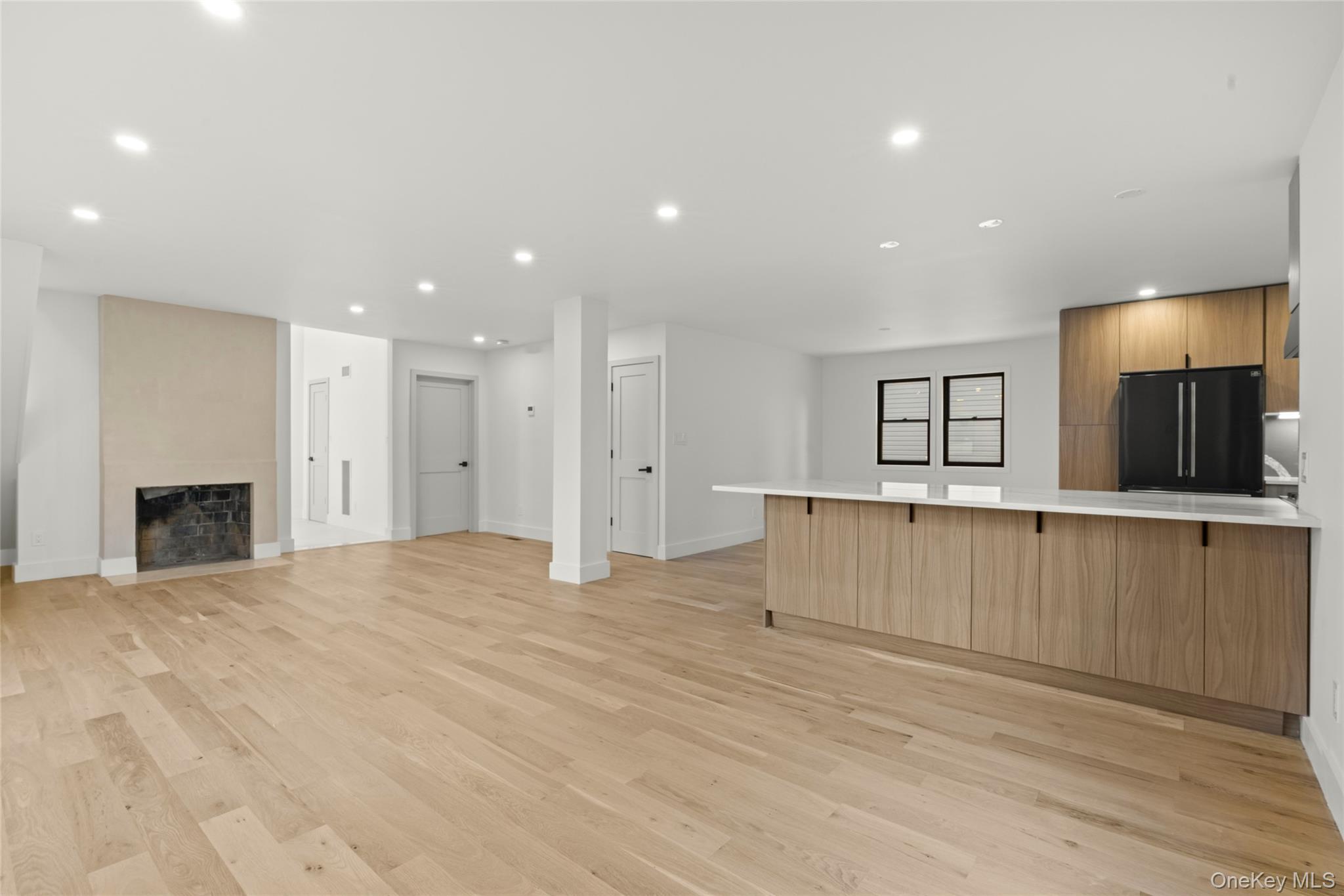 Single Family Garfield Place Nassau County, NY 11577, MLS-1015170-4
