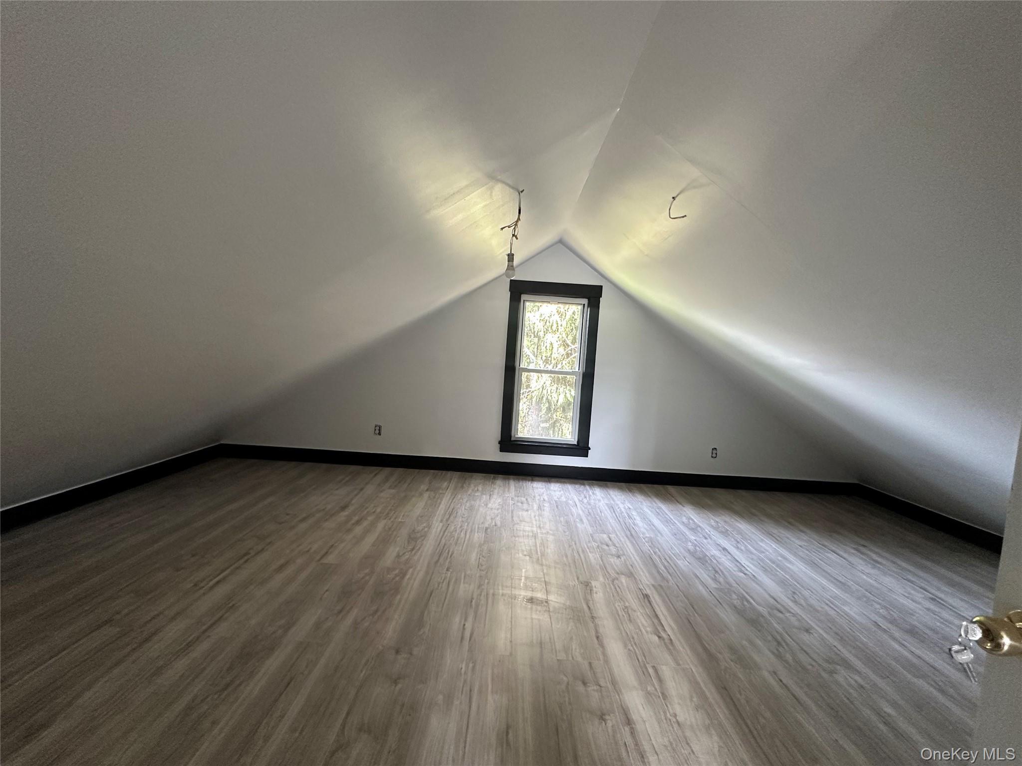 Single Family Hinman Place Westchester County, NY 10543, MLS-1015175-17