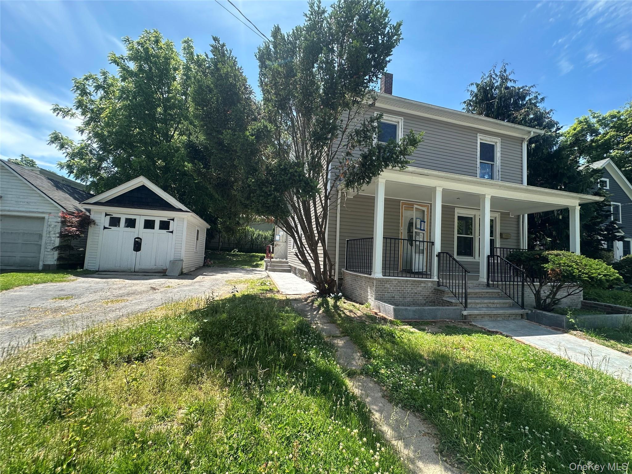 Single Family Hinman Place Westchester County, NY 10543, MLS-1015175-2