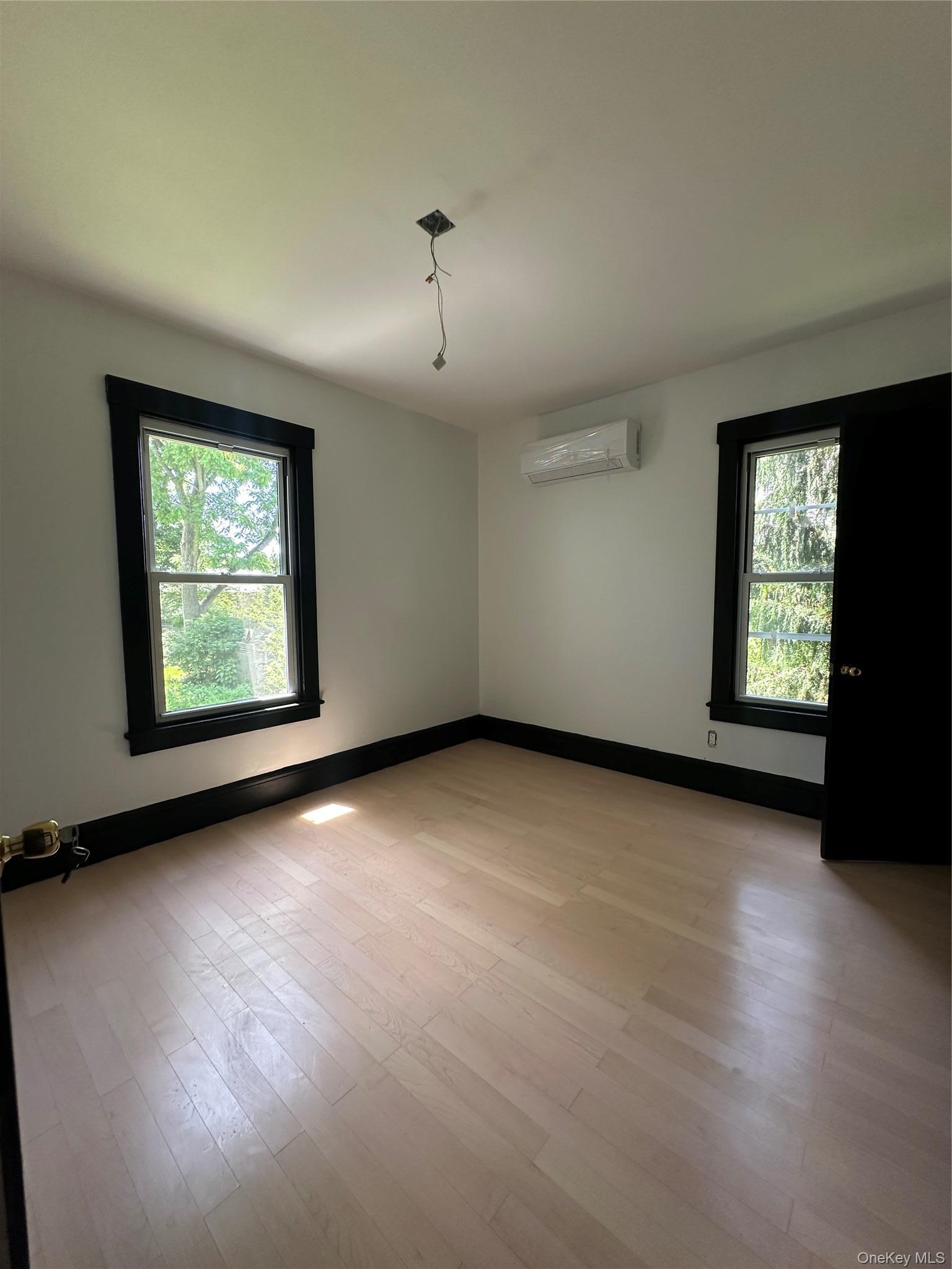 Single Family Hinman Place Westchester County, NY 10543, MLS-1015175-26