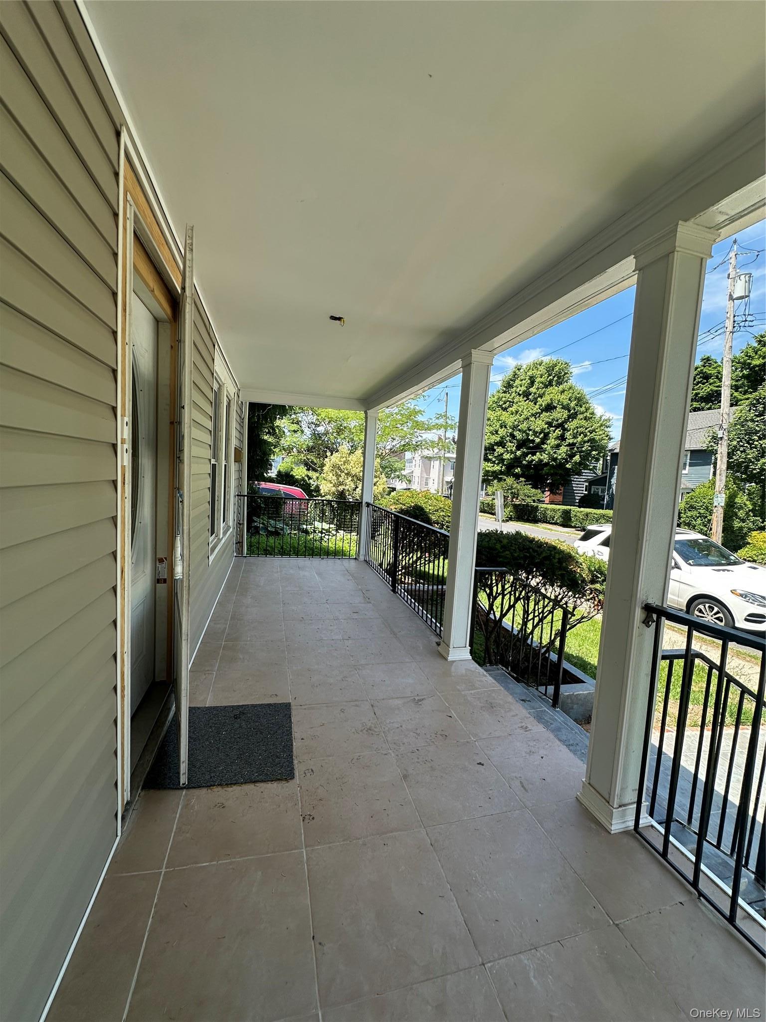 Single Family Hinman Place Westchester County, NY 10543, MLS-1015175-4