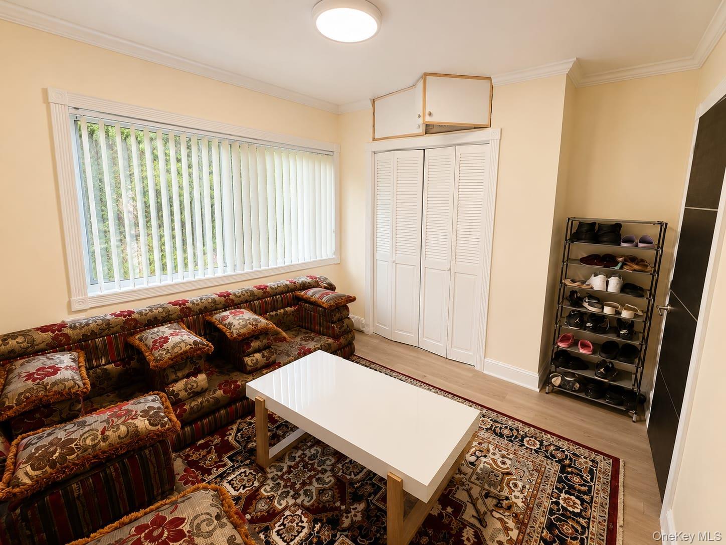 Single Family Leland Avenue Bronx, NY 10472, MLS-1015202-3