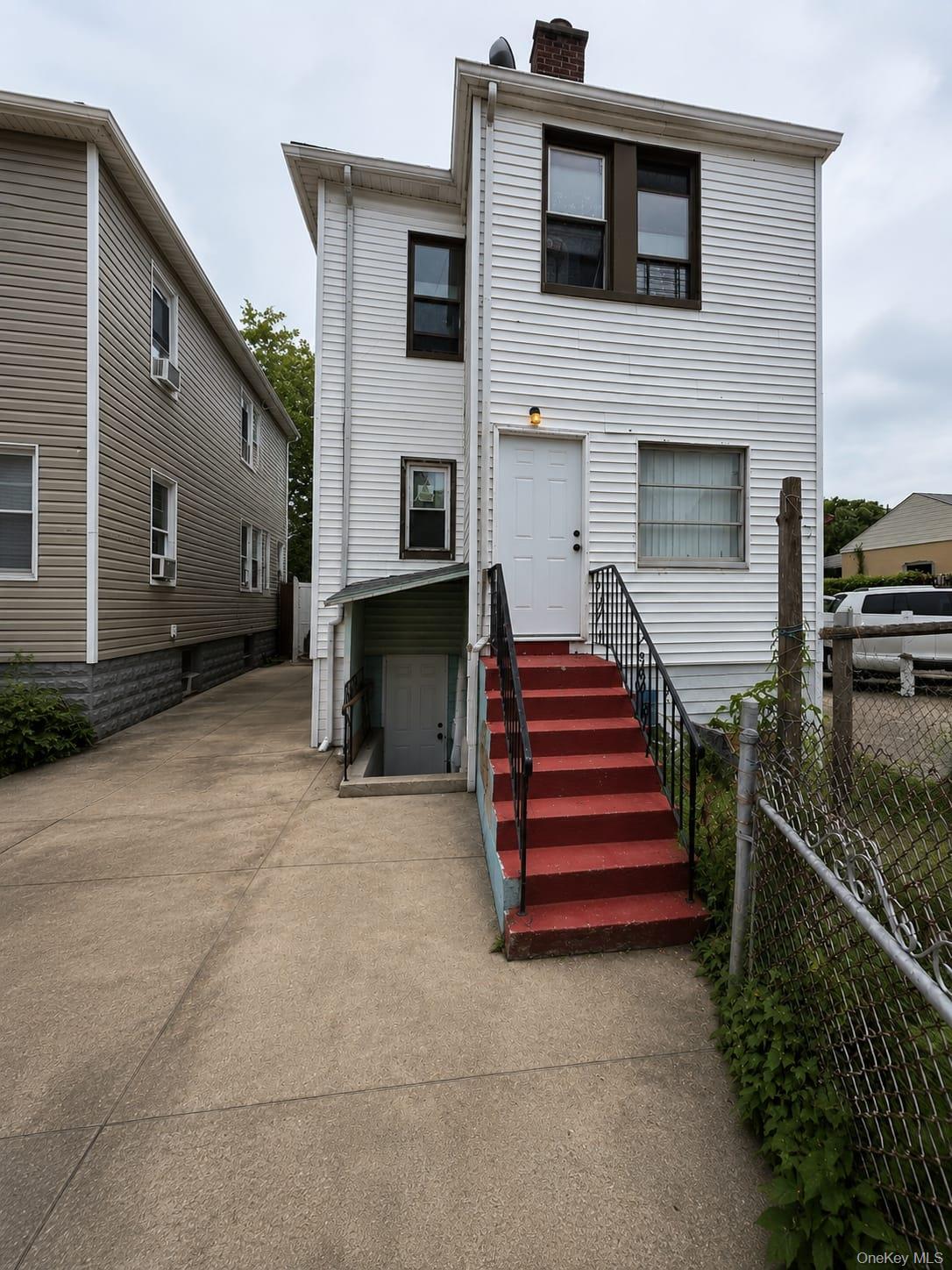 Single Family Leland Avenue Bronx, NY 10472, MLS-1015202-9