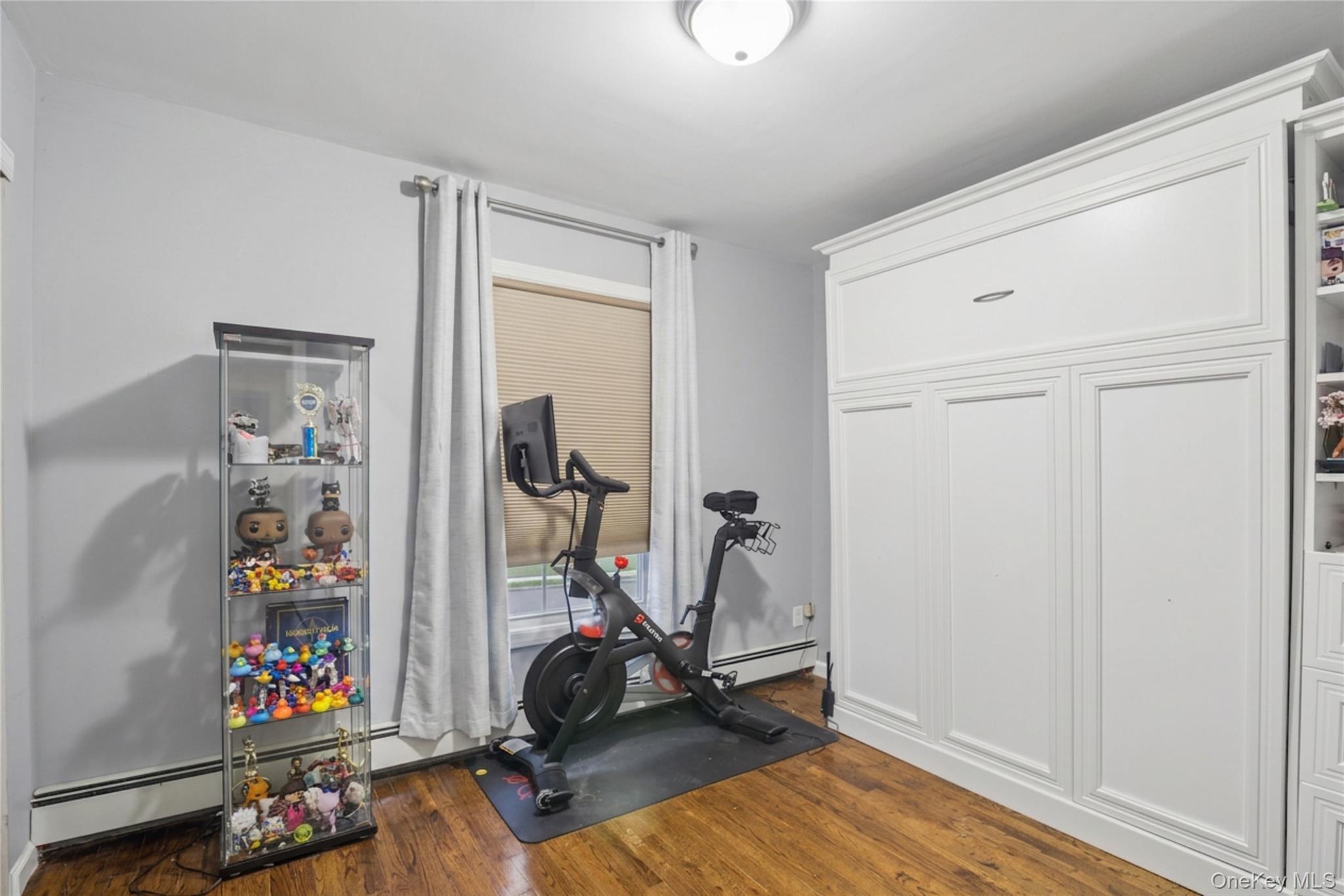 Single Family Parsnip Pond Road  Suffolk County, NY 11755, MLS-1015205-22